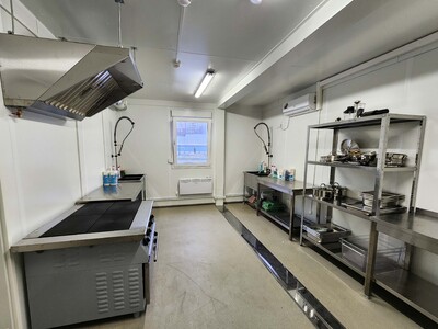 Сборка металлических стеллажей в магазинах и складах СТРОЙСЕРВИС